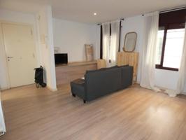 SANT FELIU DE GUÍXOLS. PISO EN EL CENTRO, A SOLO 5 MINUTOS DE LA PLAYA. photo 0