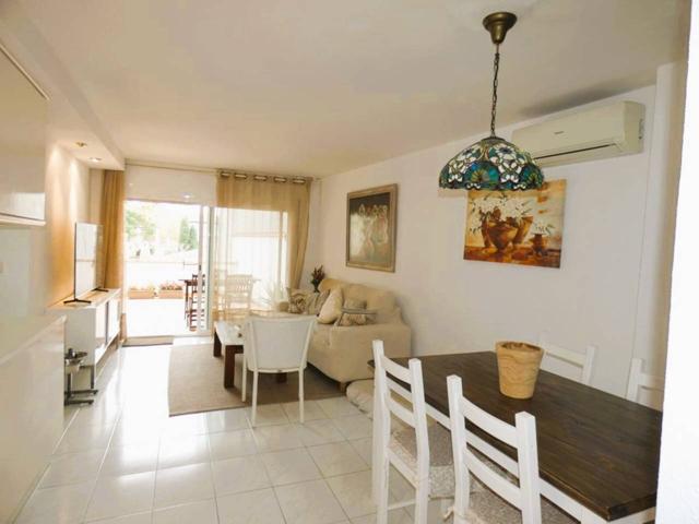 ENCANTADOR PISO CON TERRAZA SITUADO EN EL CENTRO DE S'AGARÓ. photo 0