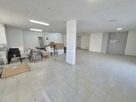 Local en LLOSETA photo 0