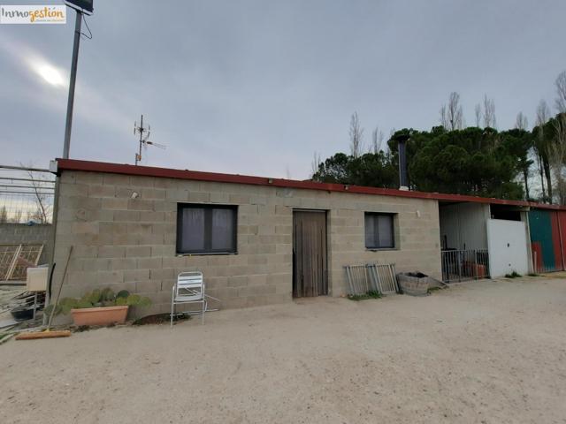 EN VENTA TERRENO CON MERENDERO EN TUDELA DE DUERO photo 0
