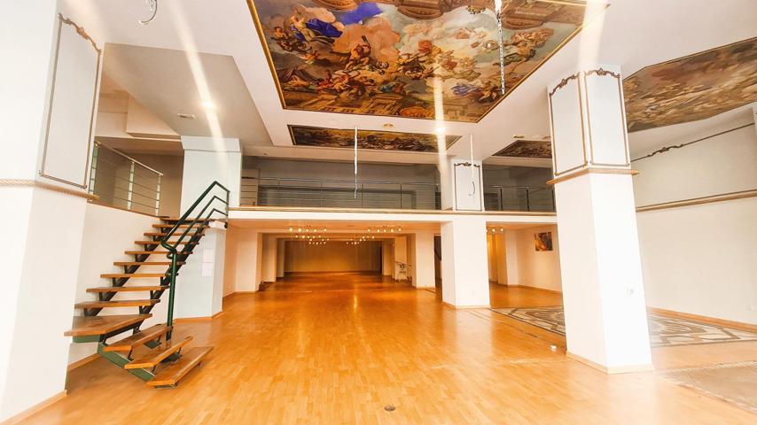 LOCAL COMERCIAL EN ALQUILER EN VALLDOLID. Calle Juan de Juni photo 0