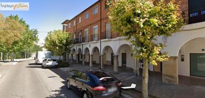 SE VENDE CASA CON PATIO EN VALLADOLID photo 0