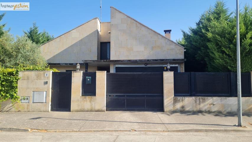 CHALET INDEPENDIENTE EN VENTA EN TUDELA DE DUERO photo 0