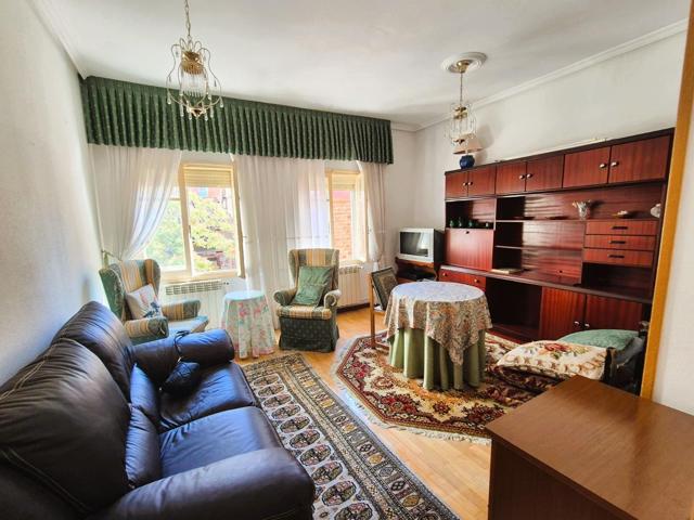 PISO EN VENTA EN VALLADOLID CENTRO, junto a Calle Mantería. photo 0