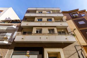Piso En venta en Motril photo 0
