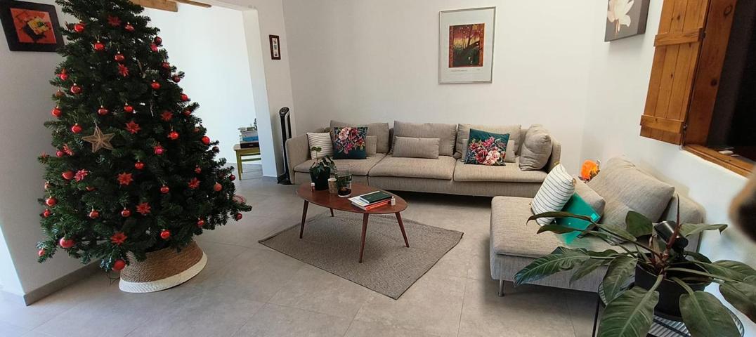 Vivienda Unifamiliar con Terraza y Jardín photo 0