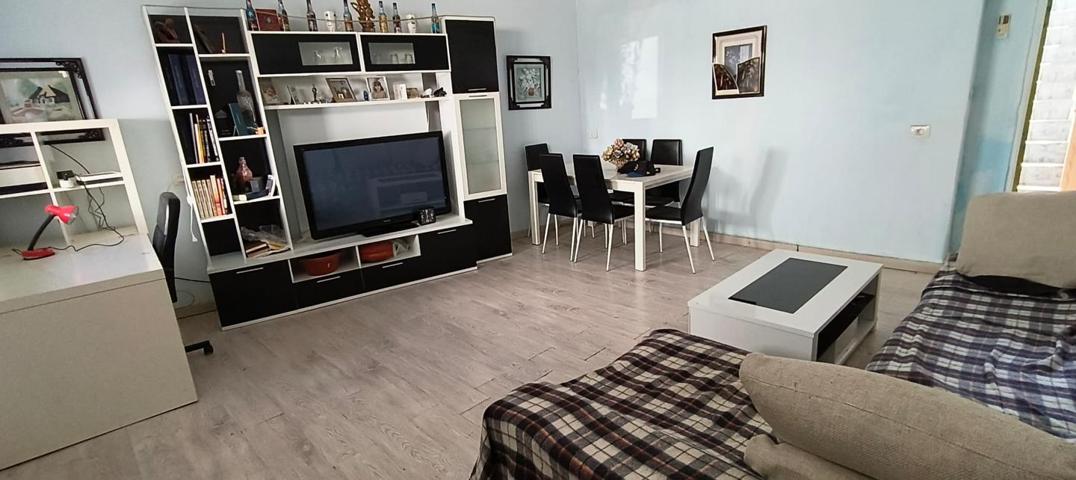 Casa de Pueblo Reformada y muy amplia en Vilaflor de Chasna. photo 0