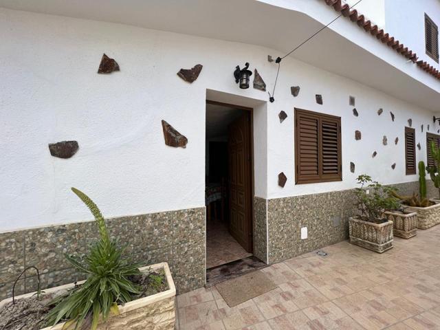 Casa Rústica en Los Blanquitos. Granadilla photo 0