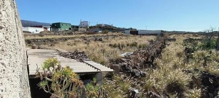 Vivienda a Restaurar y suelo Urbano en El Desierto, Granadilla. photo 0