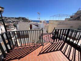 Casa De Pueblo en venta en Almuñécar de 103 m2 photo 0