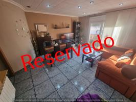 Piso En venta en Calle Indústria, Canovelles photo 0