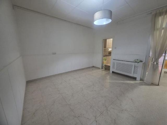 Unifamiliar Pareada En venta en Canovelles photo 0
