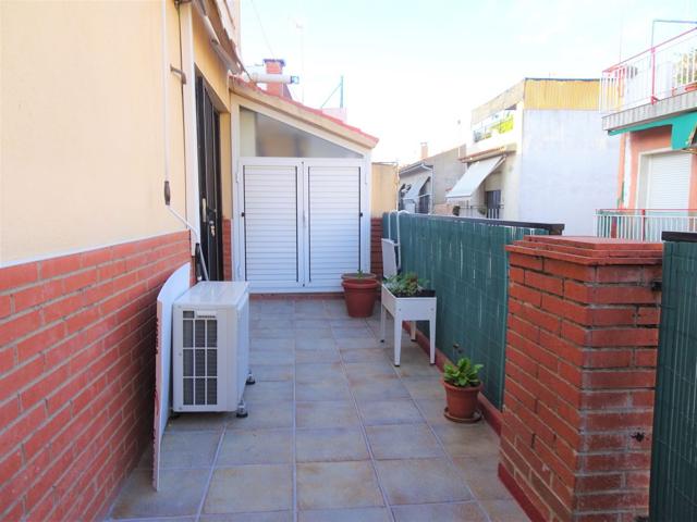  Ático En venta en Canovelles photo 0