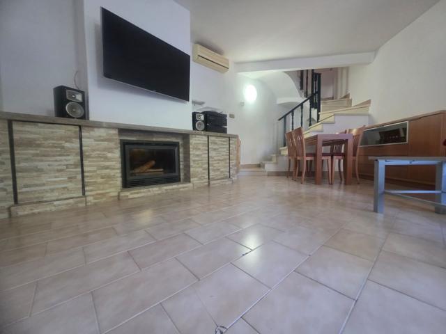 Piso En venta en Canovelles photo 0