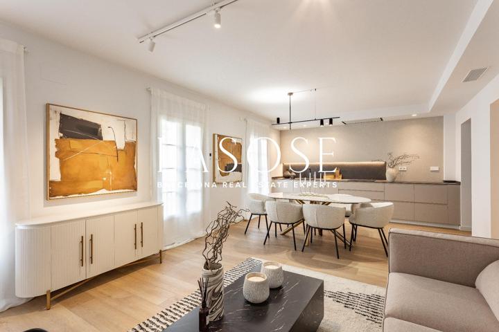 Exclusiva vivienda con piscina comunitaria en finca singular en el corazón de Barcelona photo 0