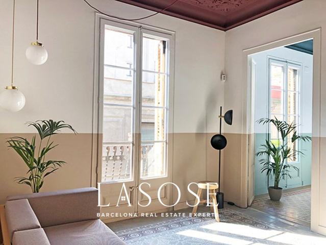 Apartamento Renovado en el Corazón Histórico de Barcelona – Ciutat Vella photo 0
