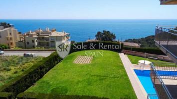 Piso En venta en Sant Feliu de Guíxols photo 0