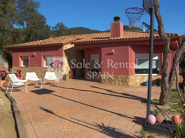 Villa En venta en Santa Cristina d'Aro photo 0