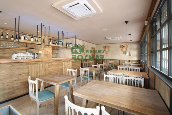 RESTAURANTE RECIÉN REFORMADO A 1 MINUTO DE LA PLAYA DE FENALS photo 0