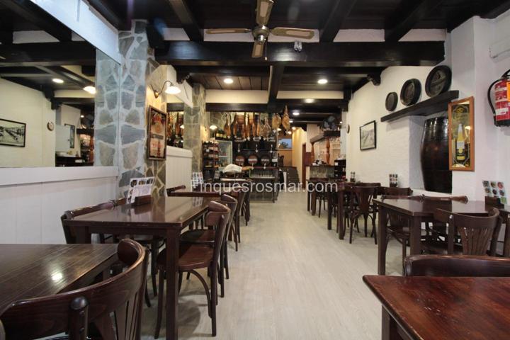 EN VENTA RESTAURANTE EN PLENO FUNCIONAMIENTO, EN SEGUNDA LÍNEA DE MAR photo 0