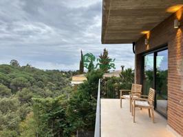 DISEÑO, LUZ Y VISTAS AL MAR EN ROCA GROSSA, LLORET DE MAR photo 0