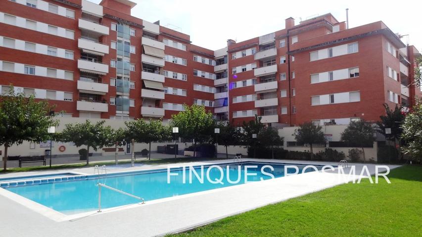 GRAN VIVIENDA EN FENALS, DE 4 DORMITORIOS CON TERRAZA Y ZONA COMUNITARIA CON PISCINA photo 0