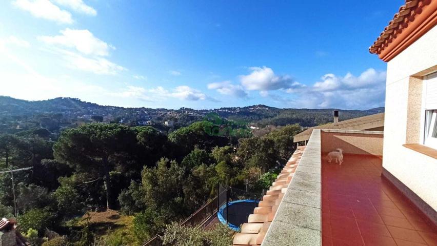 CASA EN AGUAVIVA PARC. CON PISCINA, JARDÍN Y VISTAS A LA MONTAÑA photo 0