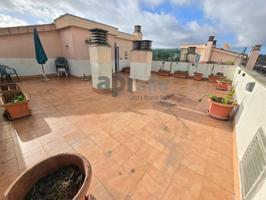 ENCANTADOR DÚPLEX CON GRAN TERRAZA, PISCINA, PLAZA DE PARKING EN FENALS photo 0