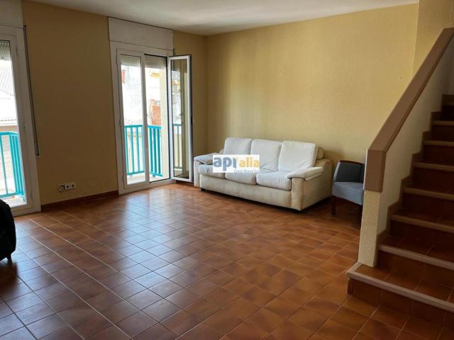 DÚPLEX DE 100m2 EN EL CENTRO DE CALELLA photo 0