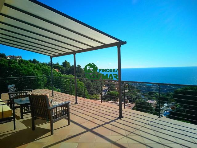 EXCLUSIVA CASA DE LUJO CON VISTAS PANORÁMICAS AL MAR – LLORET DE MAR photo 0