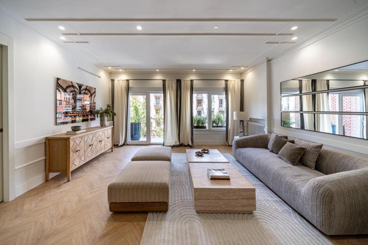 Piso En venta en Chamberí, Madrid photo 0