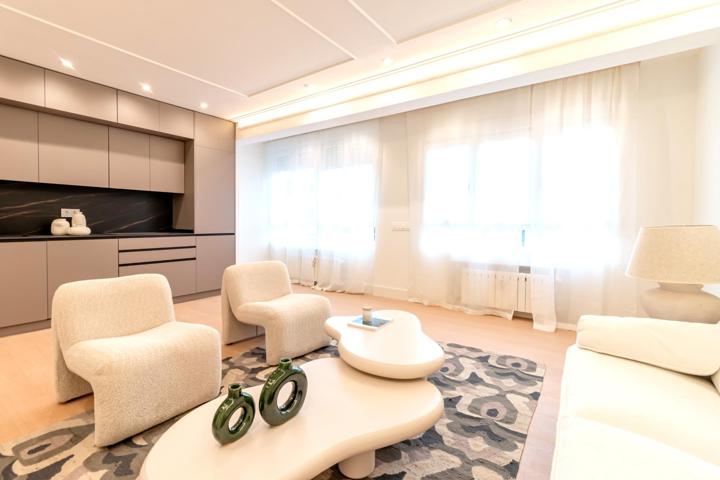 Exclusivo Piso en el Prestigioso Barrio de Salamanca, Madrid 🏙️✨ photo 0