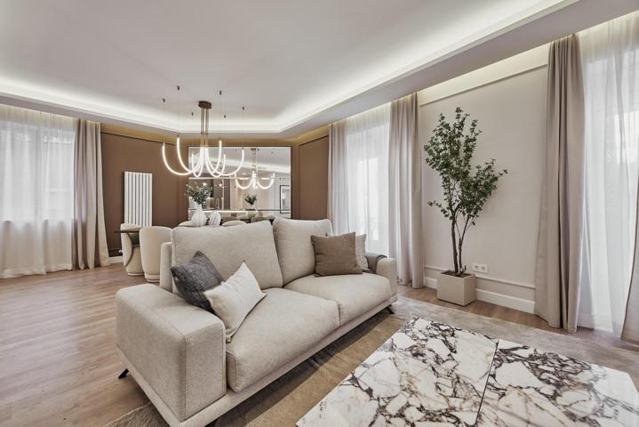 Espléndido Piso Reformado en el Corazón del Barrio de Salamanca 🏙️✨ photo 0