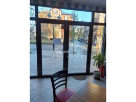 LOCAL COMERCIAL CENTRICO EN PUIGCERDA CON LUZ Y VENTANALES photo 0