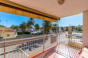 Apartamento en La Zenia 200m de la playa photo 0