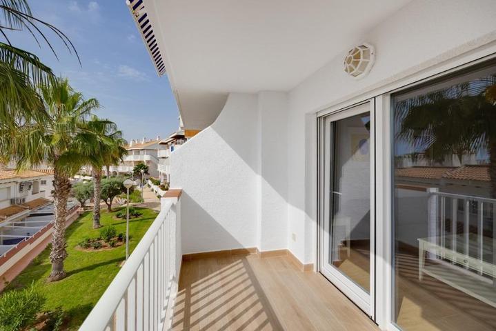 Apartamento reformado en Aguamarina 300m de la playa photo 0