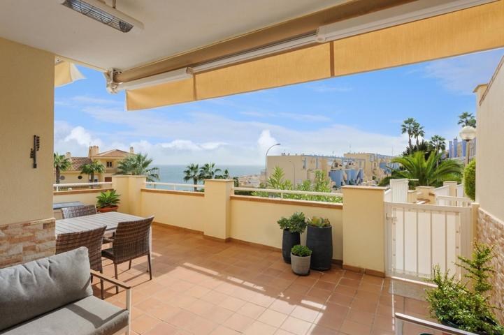 Exclusivo apartamento en planta baja con vistas al mar en Aguamarina, Cabo Roig photo 0