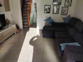 APARTAMENTO DÚPLEX EN POBLE SEC! photo 0