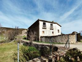 Casa En alquiler en Laspaúles photo 0