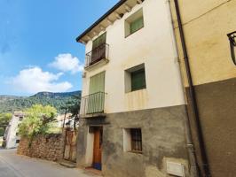Casa En venta en Santaliestra Y San Quílez photo 0