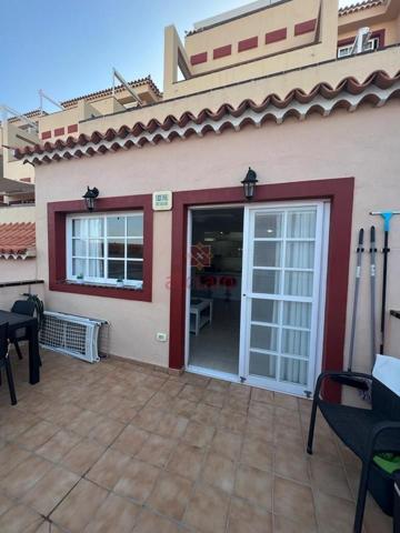 Apartamento en venta en los cristianos de 77 m2 photo 0