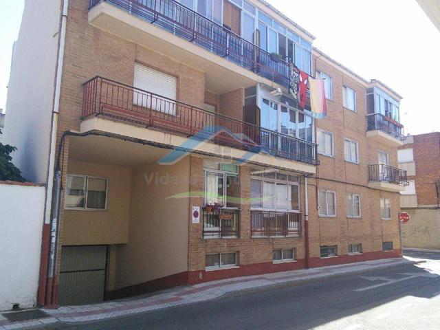 Otro En alquiler en Calle La Virgen Del Camino, La Virgen Del Camino photo 0
