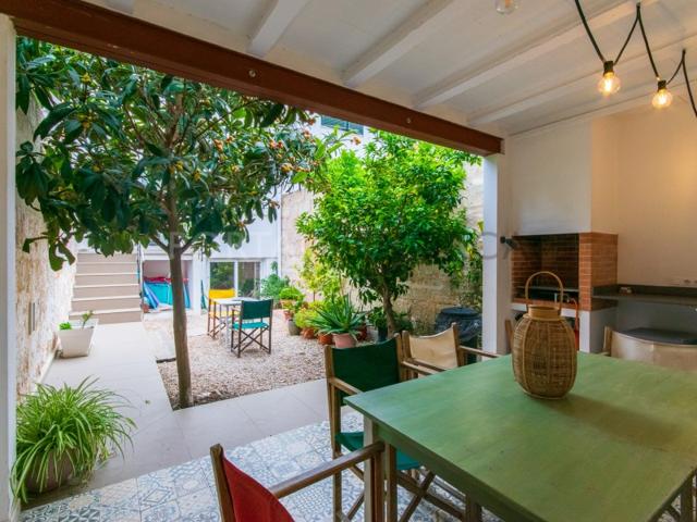 Casa En venta en Ciutadella De Menorca photo 0