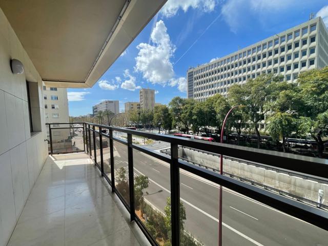 Piso En venta en San Bernardo-Buhaira-Huerta Del Rey, Sevilla photo 0
