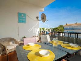 Apartamento con garaje en venta en L&#x27;Escala, Riells, Costa Brava photo 0