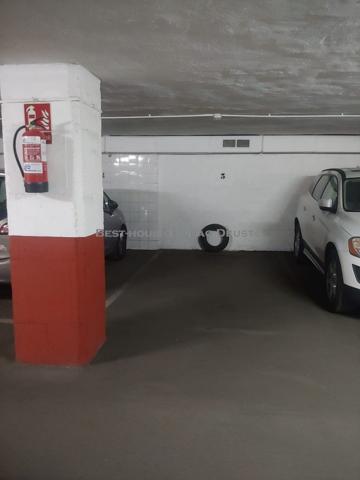Parking En alquiler en Deusto, Bilbao photo 0