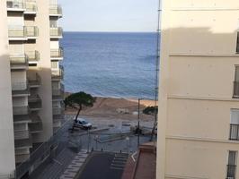 Apartamento en segunda linea de mar, de 71 m2 de construcción, con vistas al mar photo 0