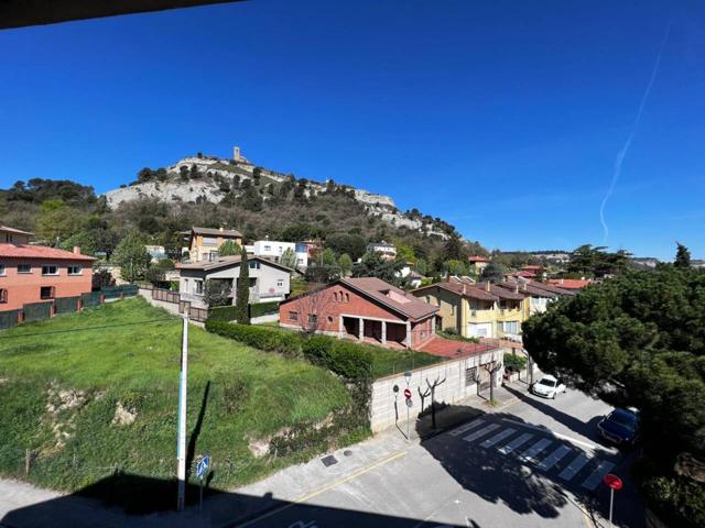 Piso en venta en Tona photo 0