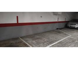 Parking en venta en Canovelles photo 0