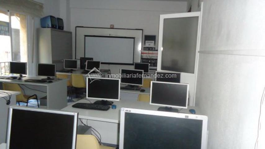 Oficina En venta en Centro, Caceres photo 0